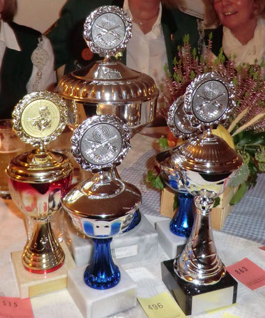 gewonne Pokale in Pudripp
