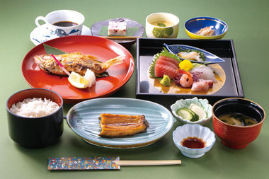 昼食イメージ