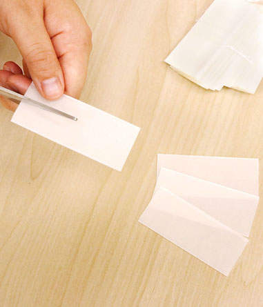 4等分に切ってから使用します