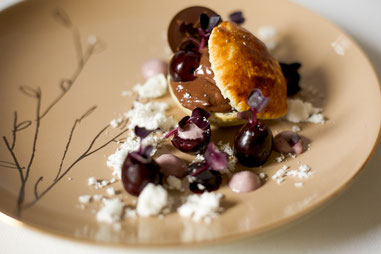 Mousse au Chocolat, Schokoladenmousse, Julia Child, Schwarzwälderkirsch, Kirschen, eingelegte Kirschen, Dessert, süßes Ende