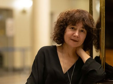 Die Pianistin Ekatarina Derzhavina spielt am 12. Januar 20201.2025 auf Einladung der Catoire-Musikinitiative im Kleinen Saal der Hamburger Elbphilharmonie