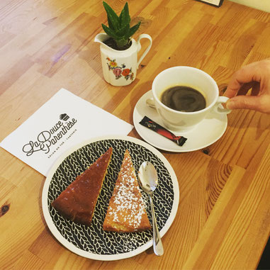 tartes en demi part & café