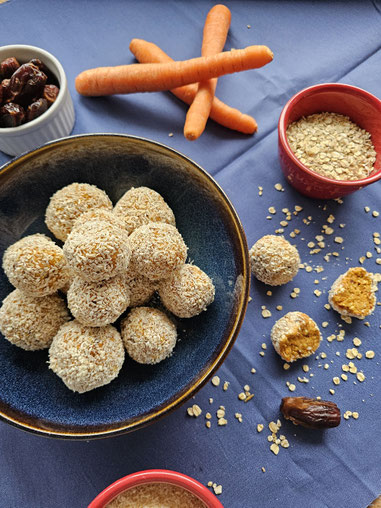 Carott-Cake Energy Balls