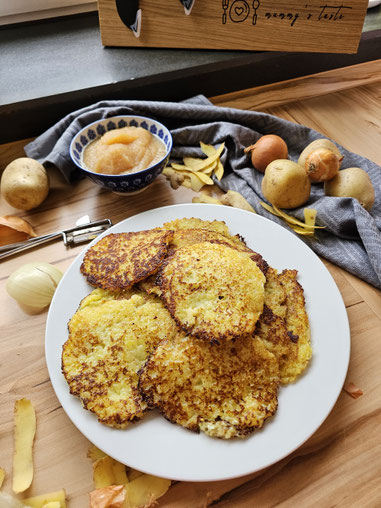 Reibekuchen frisch aus der Pfanne