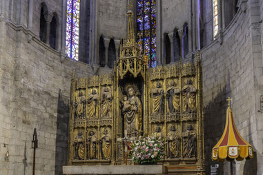Bild: Hauptaltar der Basilica de Sant Feliu in Girona 