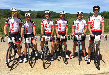 Loïc, Morgan, "bibi", Christophe, Georges et Thierry (de g. à d.) avant le départ