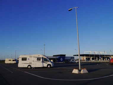 Abends am Fährterminal von DFDS in Dünkirchen