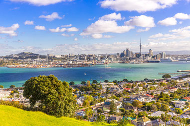 Familien-Auslandskrankenversicherung für Neuseeland und Australien. SEHR GUT Bewertung Stiftung Warentest, Finanztest 04/ 2024