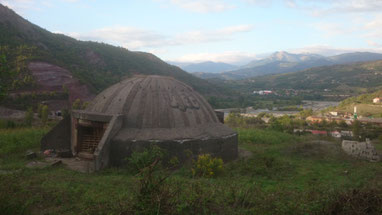 Beaucoup de fortifications dans le paysage 