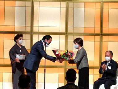 三代目会長 村上敏廣様 ご令室 村上幸子様