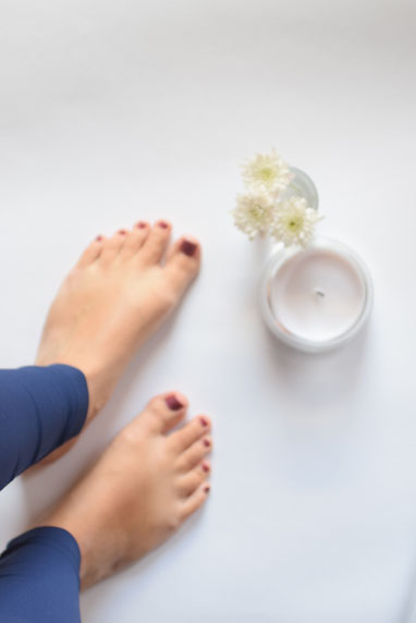 Meine tägliche Yoga Routine mit Tipps für mehr Sport und Bewegung im Alltag.