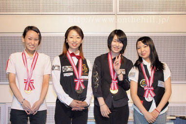 女子級。左から、3位米田理沙（前年度優勝シード）、2位佐原弘子（千葉）、優勝小西さみあ（東京）、3位平口結貴（北海道）