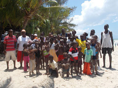 Meeting at the beach of Mombasa