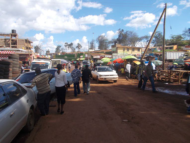Sonntagstreiben in Embu...