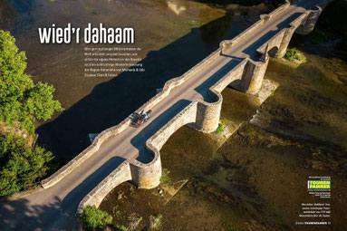 Massivbau: Balthasar Neumanns sechsbogige Natursteinbrücke von 1733 hilft Motorrädern über die Tauber.