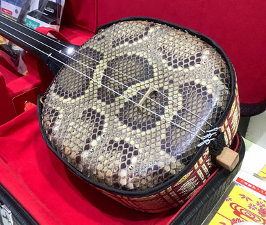 池武当新垣三線店 - コザ工芸館ふんどぅ-沖縄市工芸産業振興会