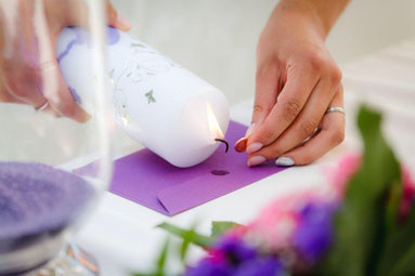 Rituale einer Hochzeit, symbolische Handlungen, Hochzeitskerze