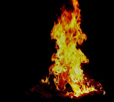 Feuer; Lagerfeuer