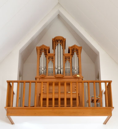Die 1992 von Werner Bosch erbaute Orgel in der Auferstehungskirche Bösel | Foto: Gabriel Isenberg, 2021