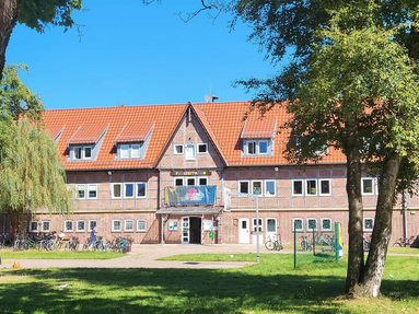 Seit rund 50 Jahren ein zentraler Treffpunkt für die Jugend: das Freizeithaus Buxtehude - Foto: Nicola Dultz