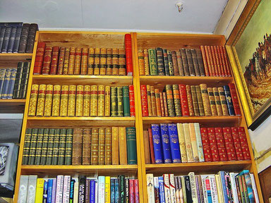 Crédit photo : 134213 Pixabay http://pixabay.com/en/books-bookshelves-library-bookstore-262431/ 