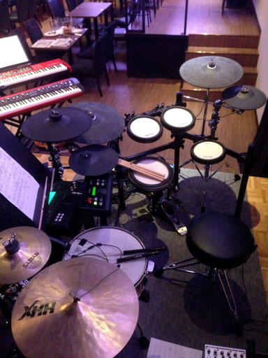 2013.7.23〜28 虎姫一座 東京モダンガールズ Drum set