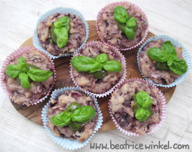 Beatrice Winkel - Rotkohl-Muffins mit Basilikum-Pesto