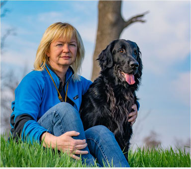 Hundeschmiede Herta mit Tino