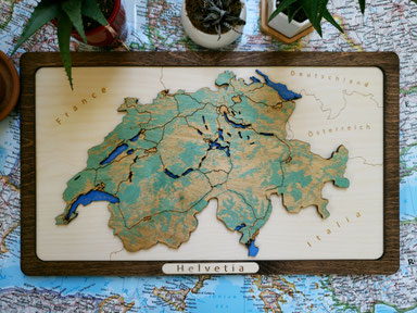 Design 3D Landkarte Schweiz aus Holz dreiminensional Wood Map Holzkarte 