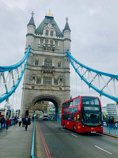 backpacking-london-tower-bridge