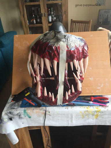 Viserion, papermache, Drachentrophäe, ginas-pappmache.de, pappmache, papiermache