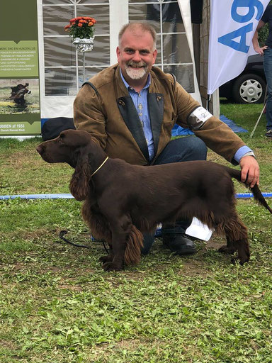 "Noble Alice vom Belauer See" gewinnt in Hasmark zweimal BIS Junior und wird beide Tage BIS 3! (Foto Hans Peter Brohus)