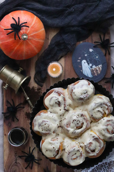 Kürbisschnecken mit Frischkäse-Kaffeefrosting