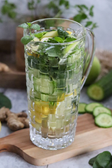 Detox Wasser im Krug