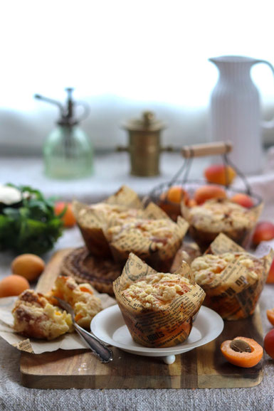Marillenmuffins mit Streuseln