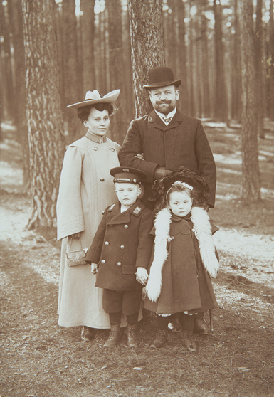 Familie Bowien in Berlin-Charlottenburg, 1902