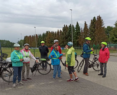 Teilnehmer des Fahrradtreffs