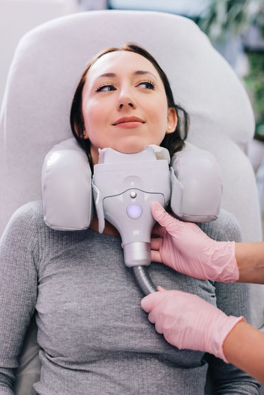 Kryolipolyse Basel gegen Cellulites