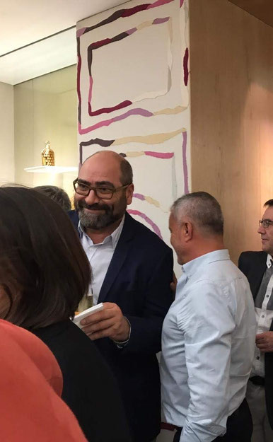 BENOÎT HERBOUT & AFONSO OLIVEIRA VU DE DOS