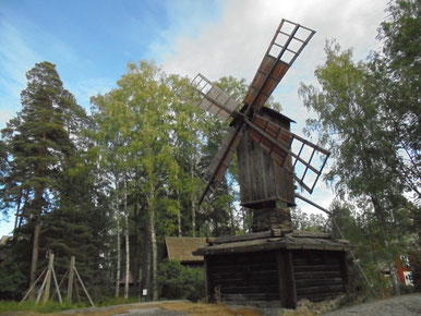 Windmühle auf Seurasaari, Helsinki, Finnland. Reisetipp der Woche: Seurasaari
