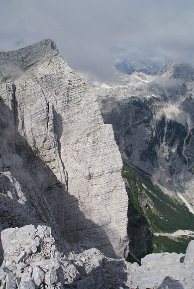 Der Travnik mit der beeindruckenden Nordwand, welche schon Reinhold Messner wegen der tollen Kletterrouten schätzte