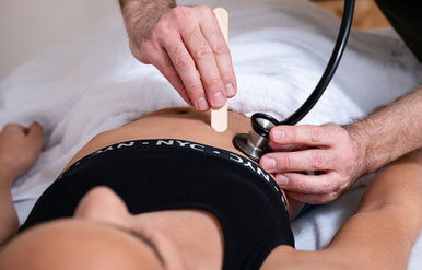 Naturheilkundliche Untersuchung der Reizdarm-Auslöser: z.B. Durchfall vor einer Prüfung oder einem Lauf