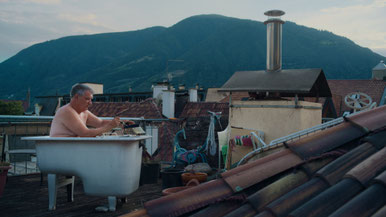 Filmstill aus dem film "MENSCH, msch!" von Martin Telser und Julian Giacomuzzi