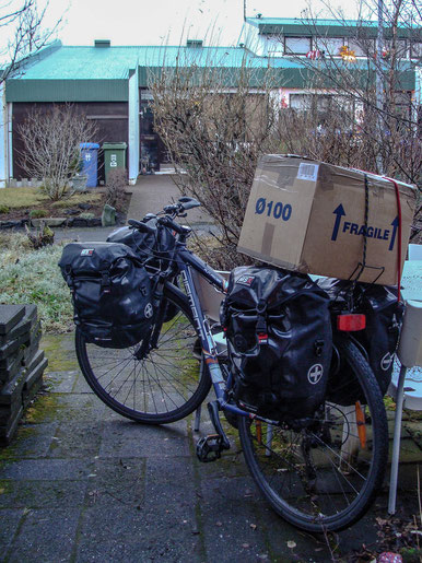 Umzugstranport nr. 1// The first transport for the accommodation move.