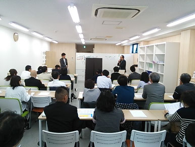 説明中の会場の様子