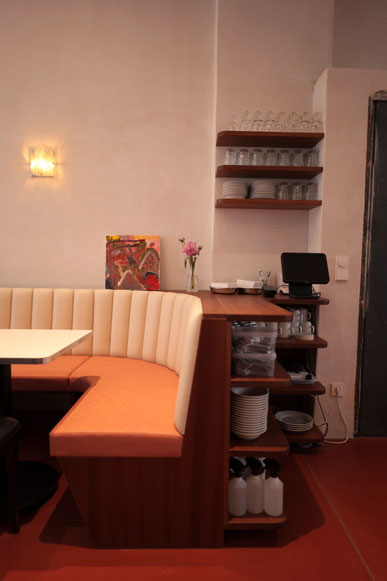 neupolsterung lamm bar berlin neukölln