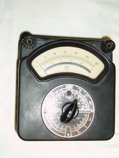 RFT Gerätewerk Chemnitz DDR Multimeter Typ. Multizet