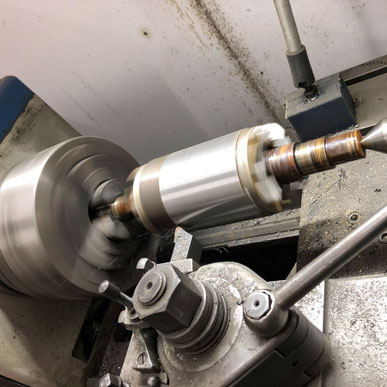 CNC-Bearbeitung-Dreh-und-Frästechnik