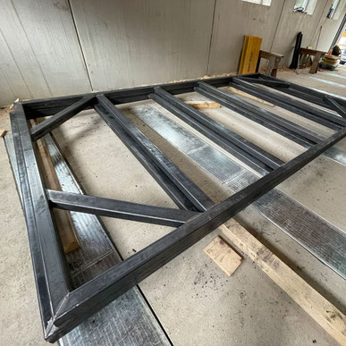 Metallbau-Stahlrahmen-Schweisskonstruktion