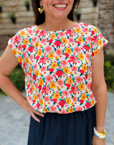 VETEMENT FEMME TOP FLEURI IN PARIL 1986